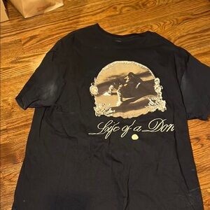 Life of a Don Black T-Shirt comes as is found at thrift. Size xl used.